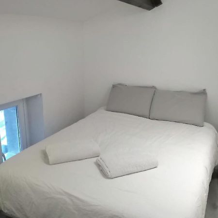 Detente - Appartement Et Poutres Apparentes Μπεζιέ Εξωτερικό φωτογραφία